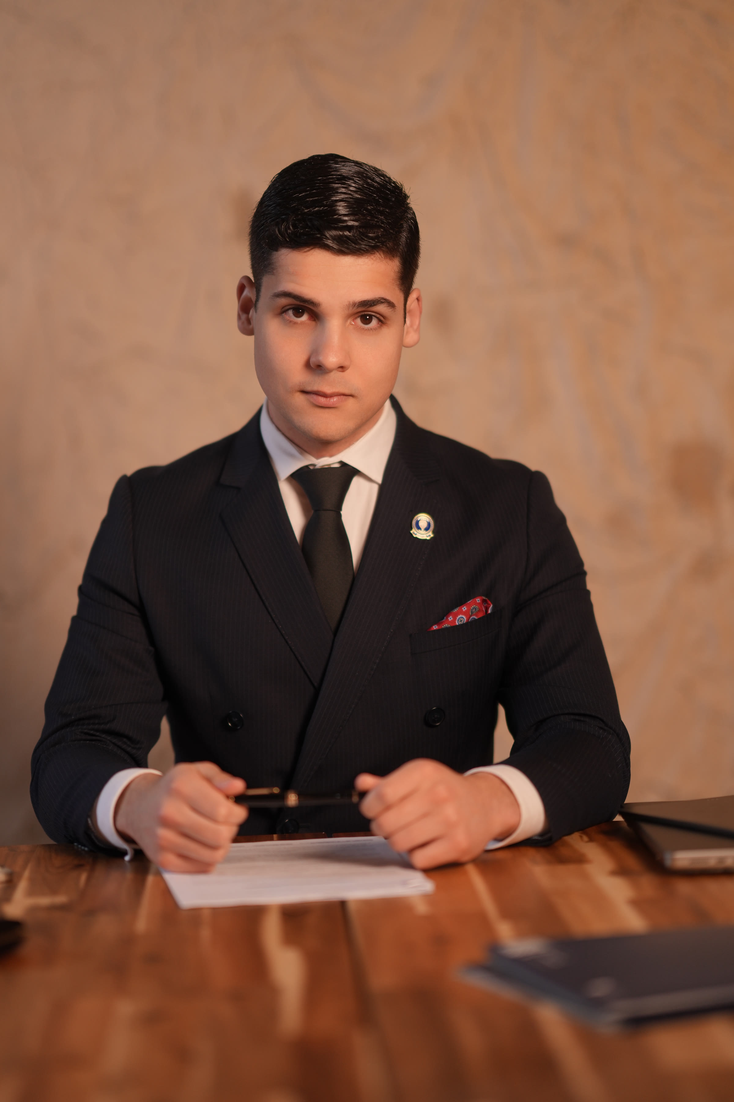 Felipe Dantas - no escritório